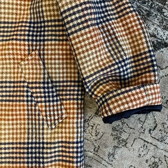 Vintage brown plaid houndstooth Pendleton, medium wool coat - Picture 8 of 11